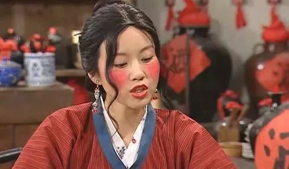 唐朝精致女孩化妆手册