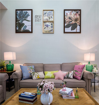 现代美式风格复式装修沙发背景墙效果图