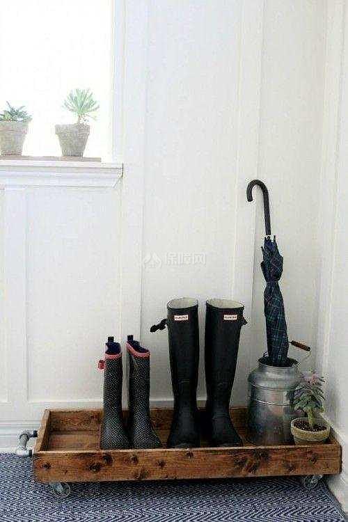 雨伞、雨鞋的玄关收纳，不让潮湿的雨水进家里
