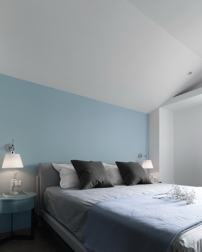 90平米现代简约卧室背景墙装修效果图