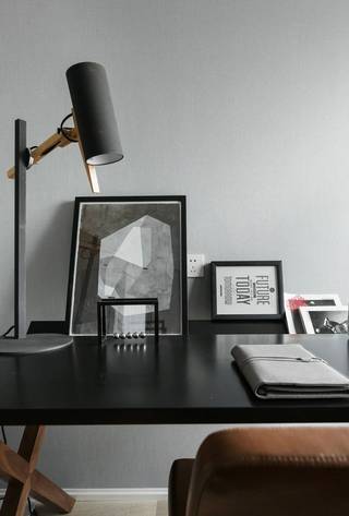 120平现代简约装修书桌设计图