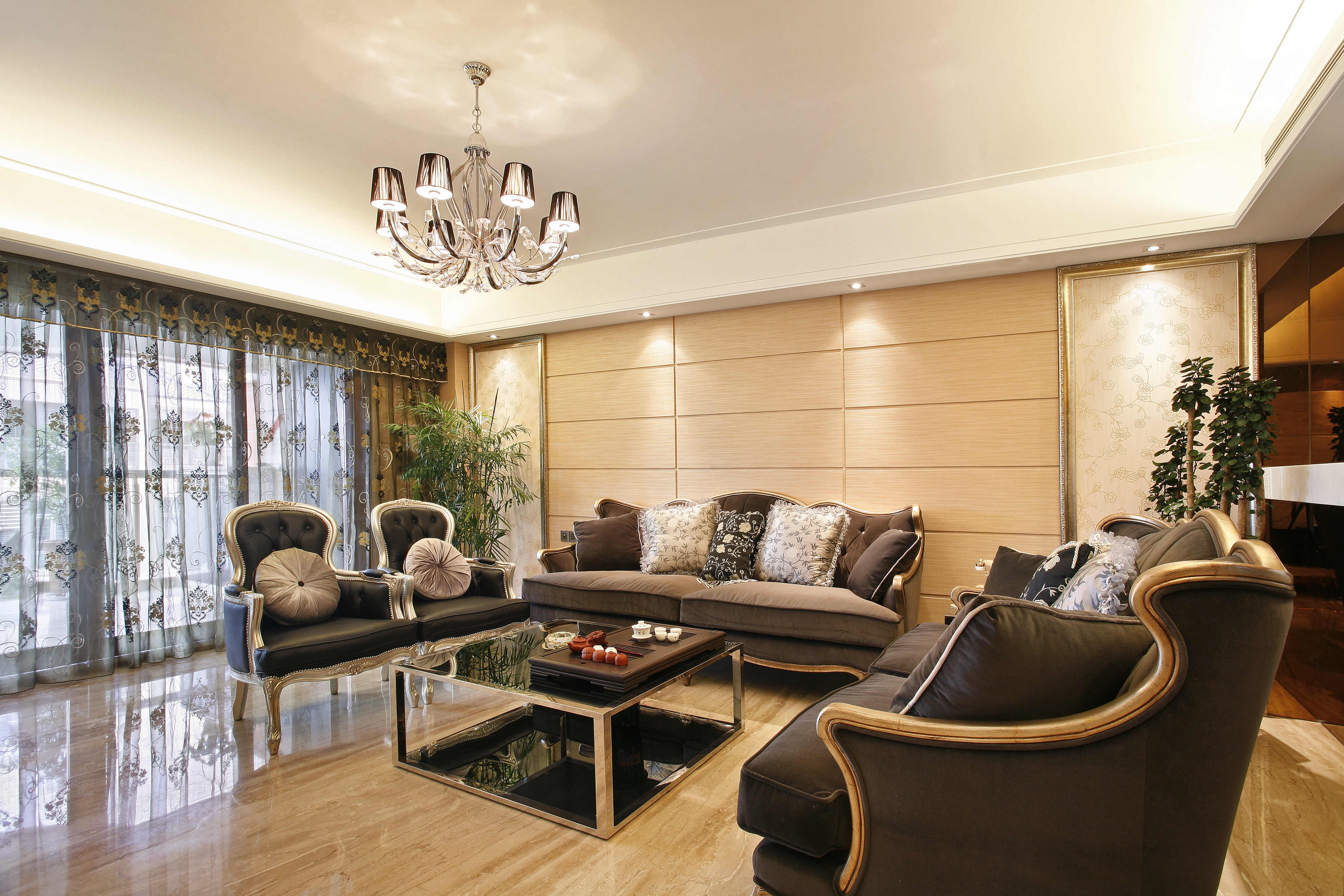 别墅客厅欧式沙发背景墙装修效果图欣赏 – 设计本装修效果图