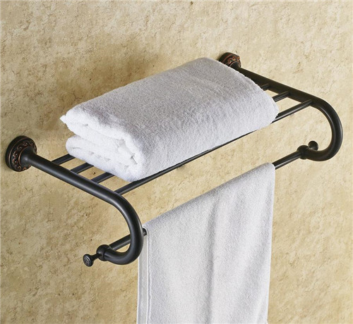 毛巾架一般安装在什么位置