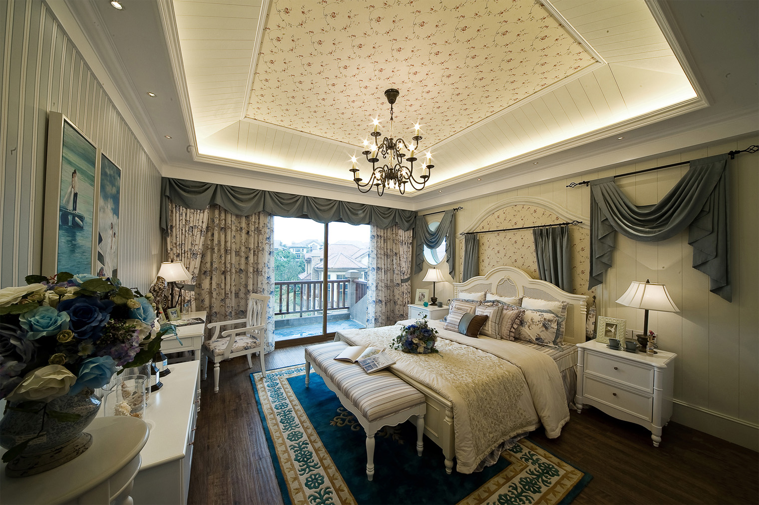 地中海风格别墅卧室装修设计图
