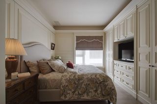 130平美式古典风格卧室装修效果图