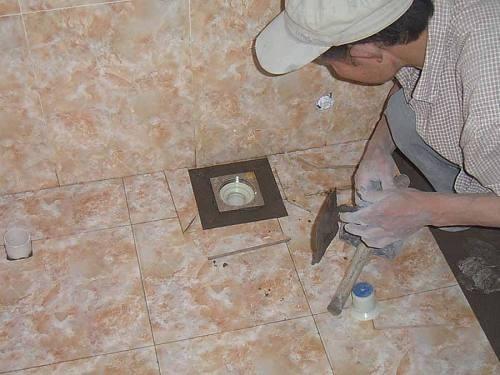 [上海昌东装饰]卫生间地漏怎么换 卫生间地漏防臭方法