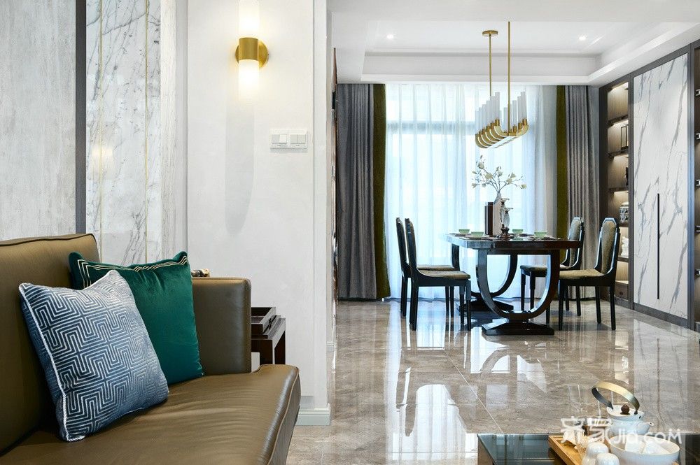 南北通透,采光同分良好,格局合理.动线合理,交通面积小,超大客厅设计.