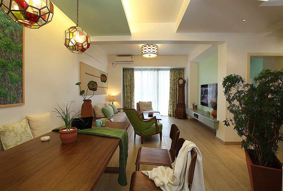 80平米装修,三居室装修,10-15万装修,混搭风格,绿色,餐厅,客厅