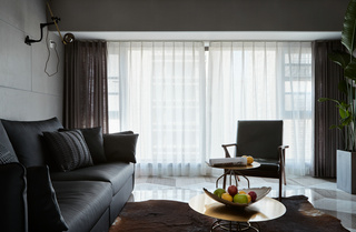 高级灰现代风两居装修窗帘设计图