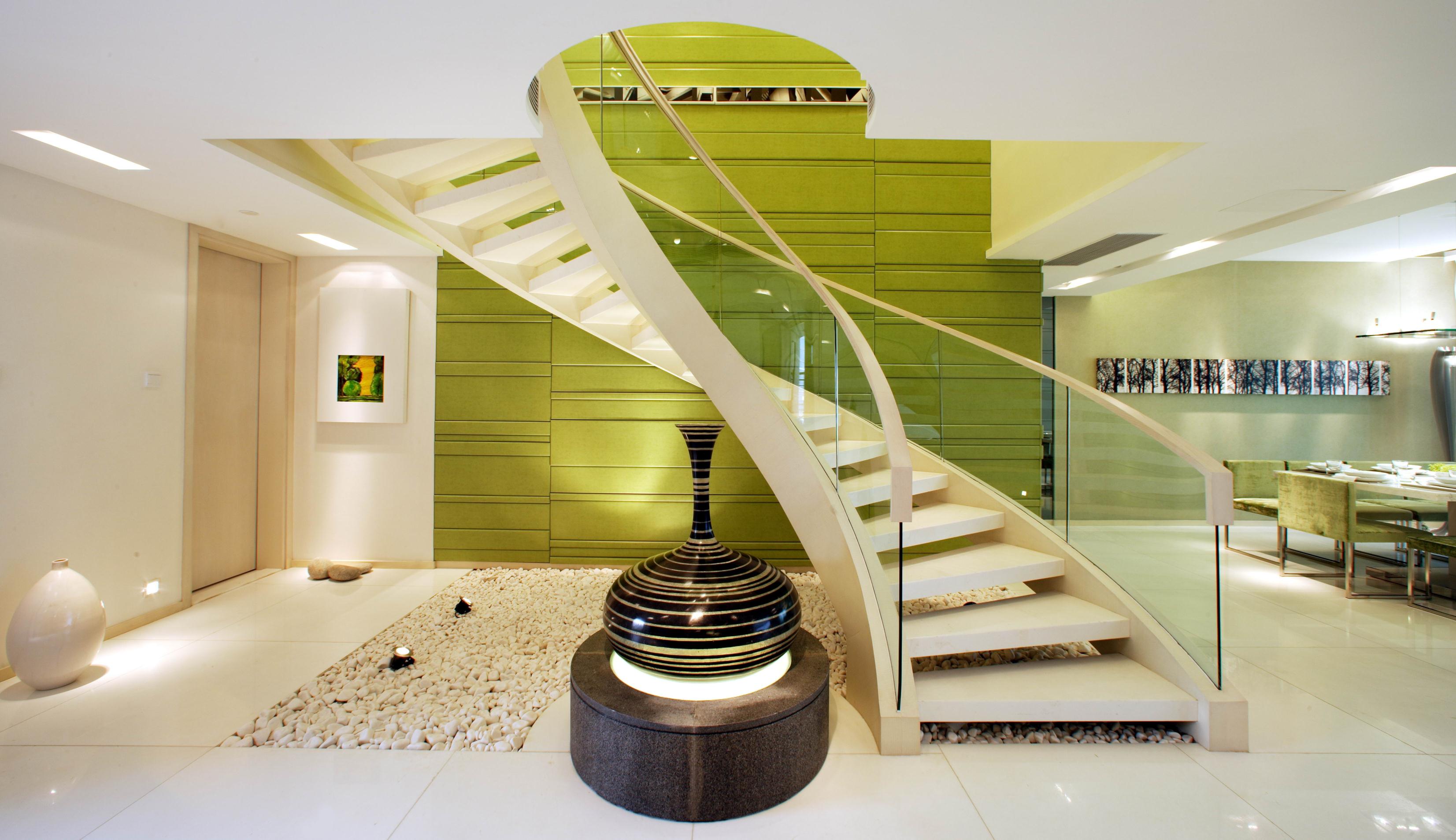 简约现代复式别墅楼梯装修效果图
