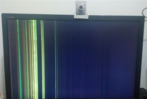 创维电视打开后黑屏怎么回事