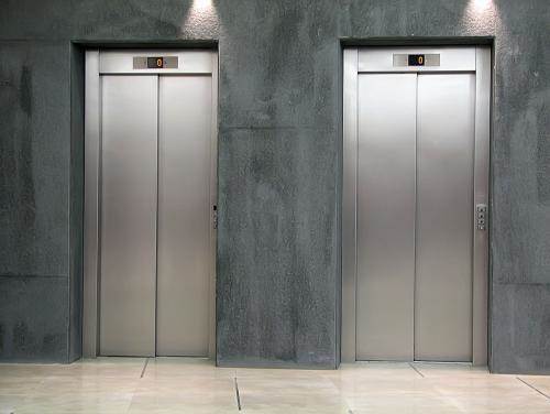 电梯的接触器怎么区分