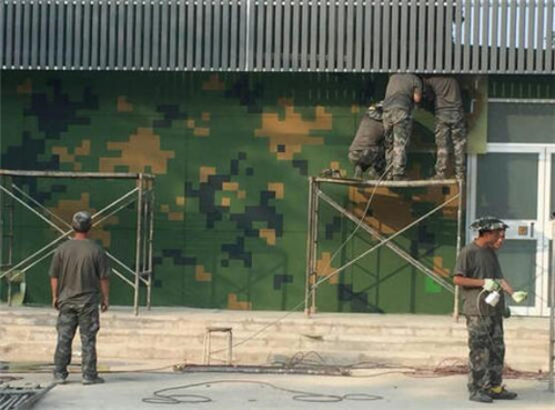 军用外墙迷彩涂料施工图片