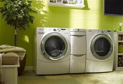 洗衣机排不出水怎么修