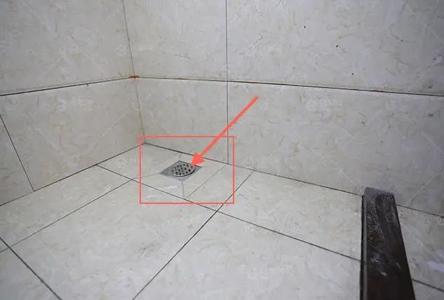 卫生间地面不平有积水怎么补救(图2)