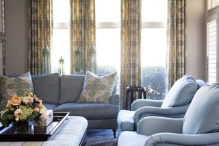 浪漫欧式客厅蓝色沙发鉴赏