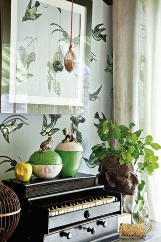 绿色田园风琴房背景墙设计