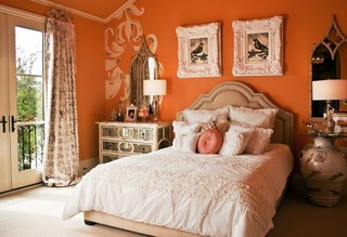 欧式风格 卧室橙色背景墙装潢图