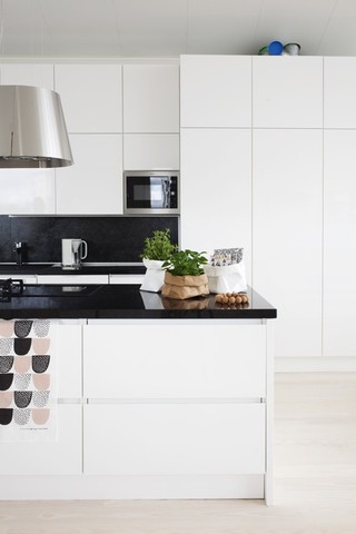 极简主义厨房橱柜装饰设计