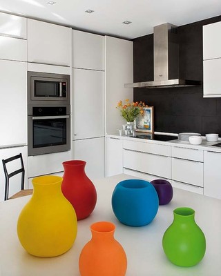 高端简欧风厨房 创意彩色装饰品欣赏