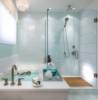 华美地中海风情 浅蓝色浴室效果图