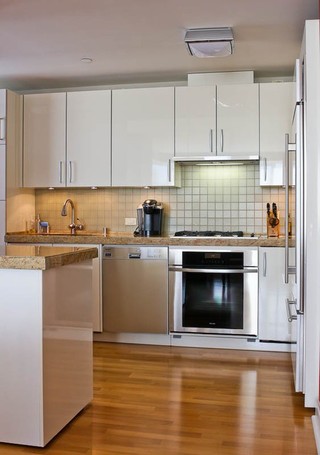 现代简约风厨房 不锈钢橱柜设计图
