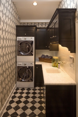 现代简约厨房橱柜装饰设计