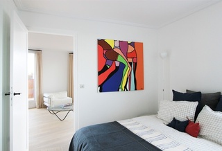 简约风卧室 抽象照片墙设计