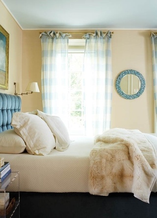 清爽地中海风情卧室窗帘装修设计