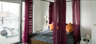 简欧风卧室 紫色床蔓线帘设计