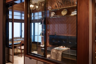 奢华现代港式家居 玻璃隔断设计