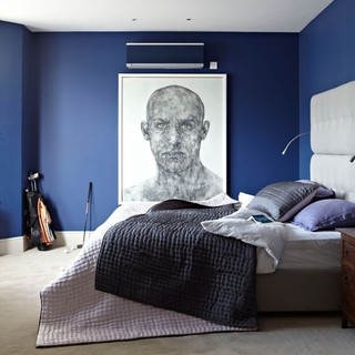简约后现代卧室 蓝紫色背景墙设计