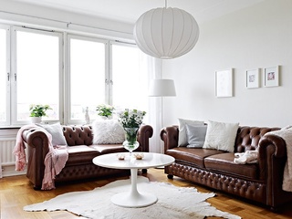 复古美式客厅 咖色系沙发设计