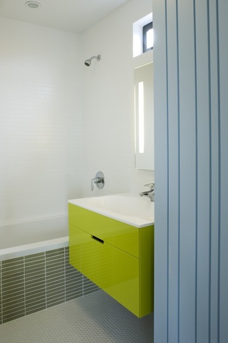 清新简约风卫生间 绿色洗手台设计
