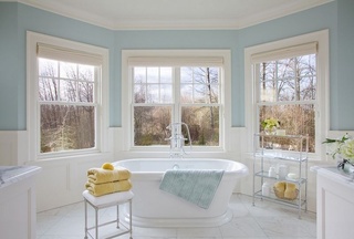 唯美浪漫简欧风浴室窗户设计