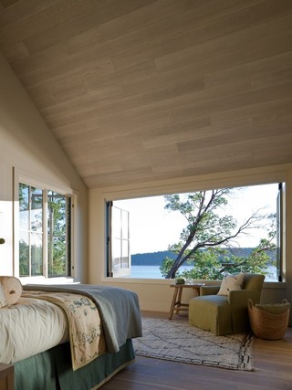 休闲美式卧室景观窗设计