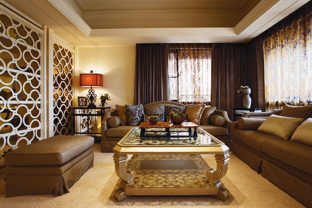 华丽古典欧式客厅沙发效果图