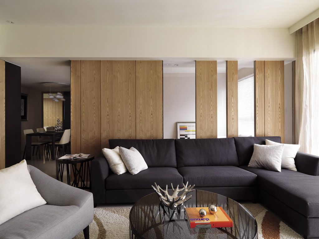 宜家日式客厅 原木沙发隔断设计
