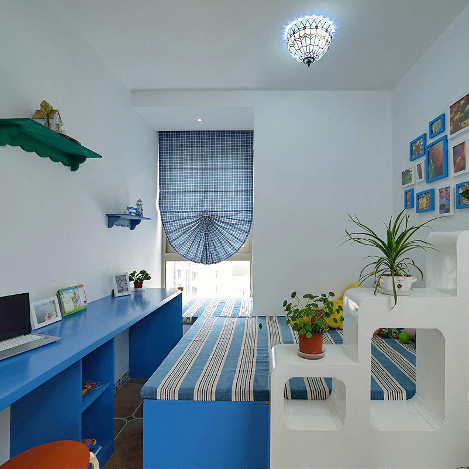 家居儿童房蓝色地中海装饰图