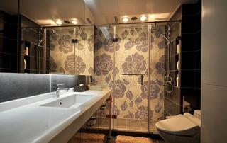 浪漫美式新古典卫生间墙面设计