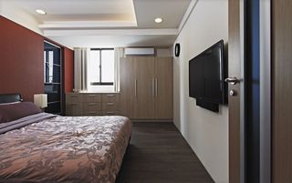 现代家装卧室木质衣柜设计
