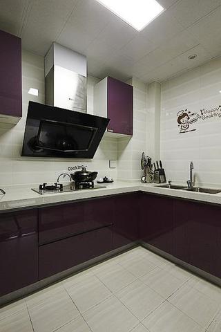 现代北欧风厨房 紫色橱柜效果图