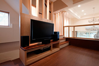 宜家日式原木电视背景墙设计