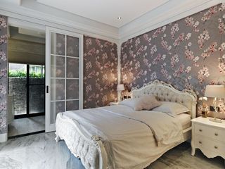 欧式新古典卧室 碎花背景墙欣赏