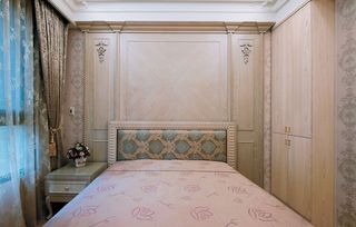欧式古典卧室床头背景墙设计