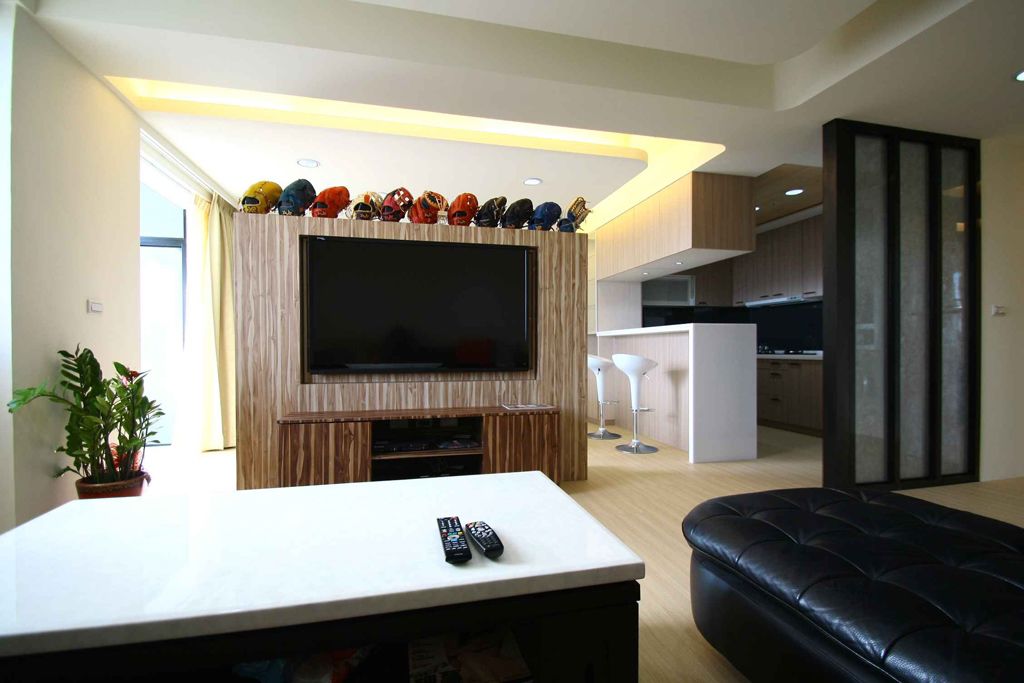 现代风格客厅实木电视柜设计