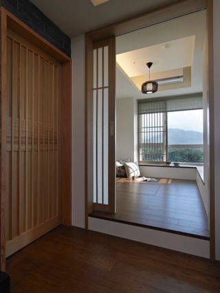 日式和风榻榻米卧室推拉门设计