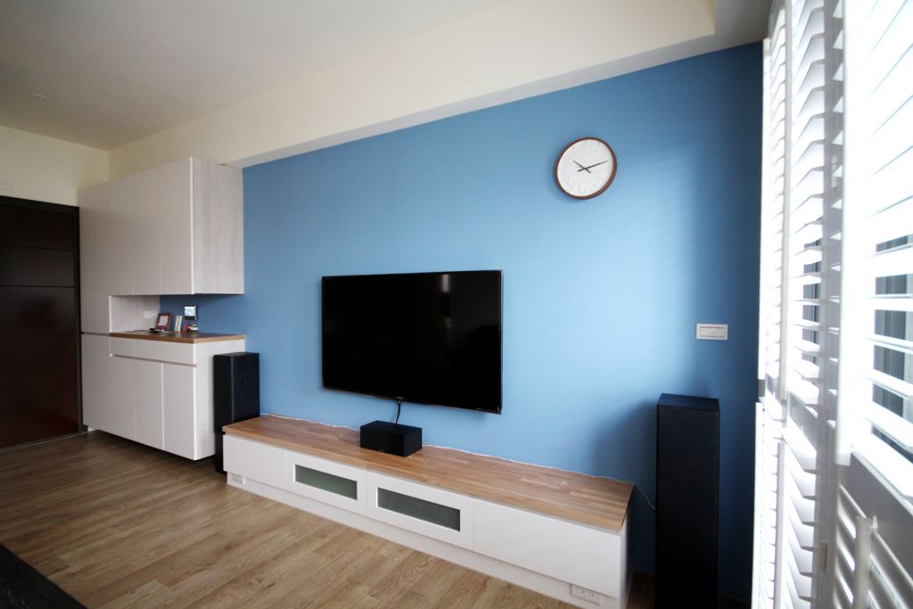 蓝色唯美地中海风格电视背景墙装潢案例图