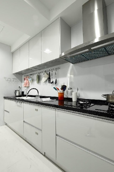 黑白现代家居厨房效果图4/6