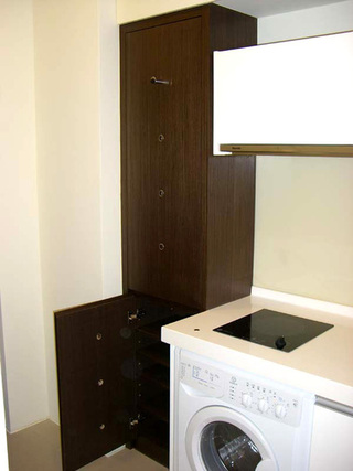 简中式家居洗衣房储物柜设计